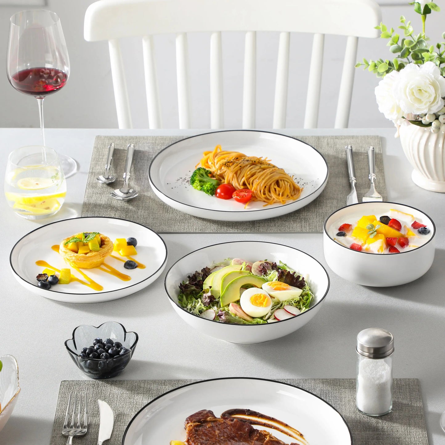 MALACASA 24/48Piece Ceramic Plates Black Rim Porcelain Dinnerware Set 6/12 Pcs Dinner/Soup/Dessert Plates/Bowl Service for 6/12