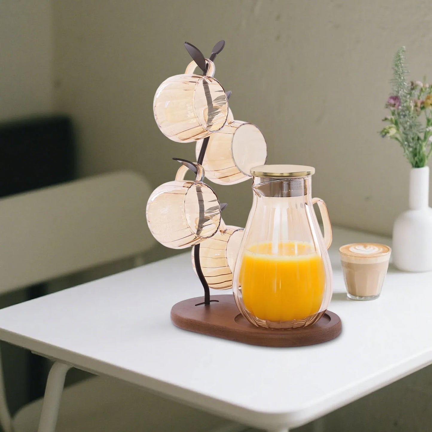 Borosilicate Glass Pitcher Set With 4 Cups And Wooden Rack