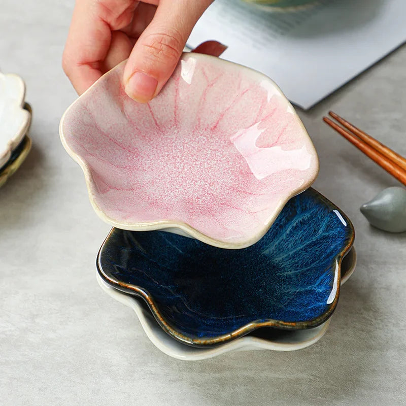 Japanese Ceramic Plate Kiln Glaze Soy Sauce Dish for Sashimi